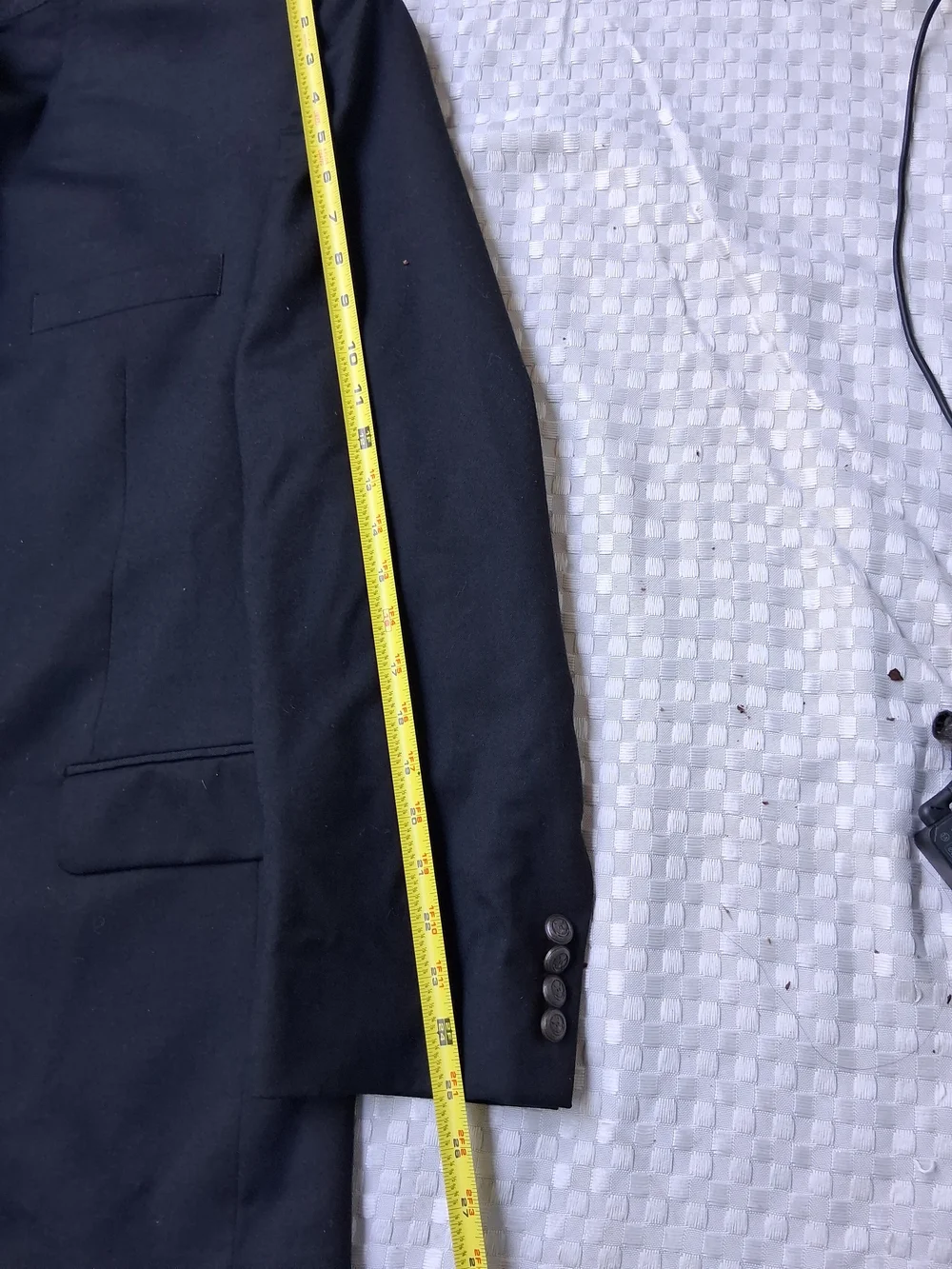 Classic VTG Men's Black Blazer - Jos.A.Banks  (Two-Button)size 44R